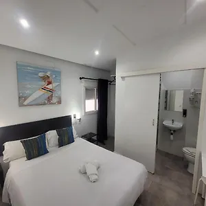 https://az-frailes.hotelsinnerja.org